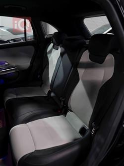 مرسيدس بنز GLA